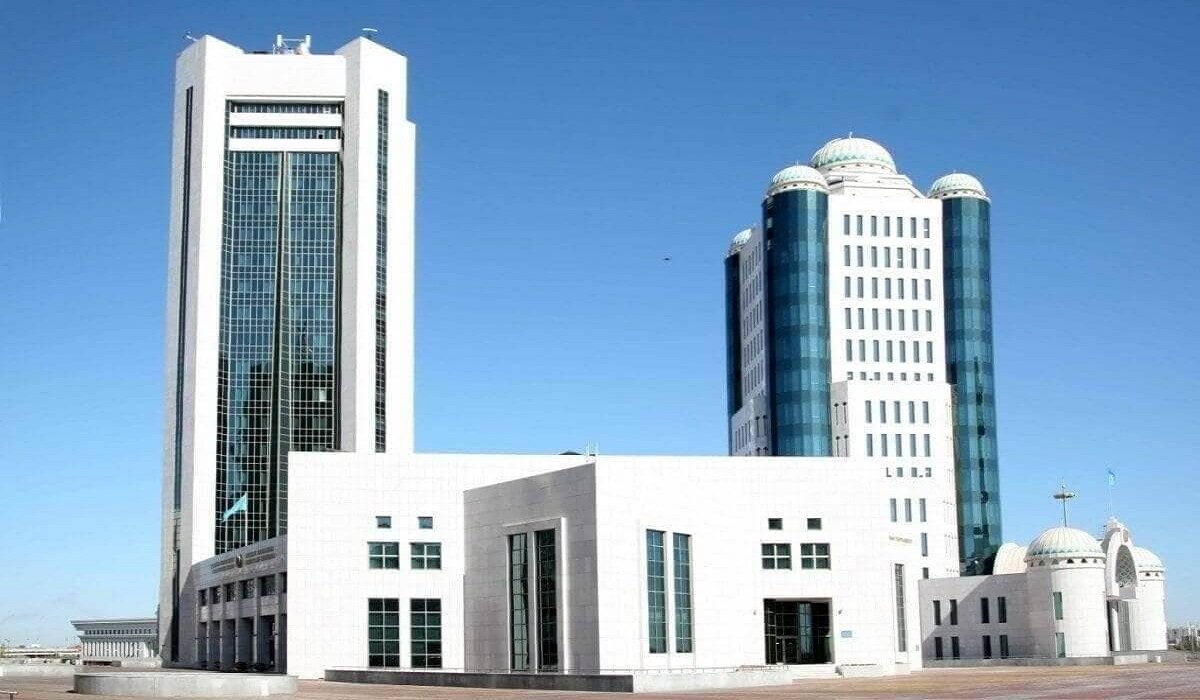 Председатель Мажилиса созвал совместное заседание палат Парламента