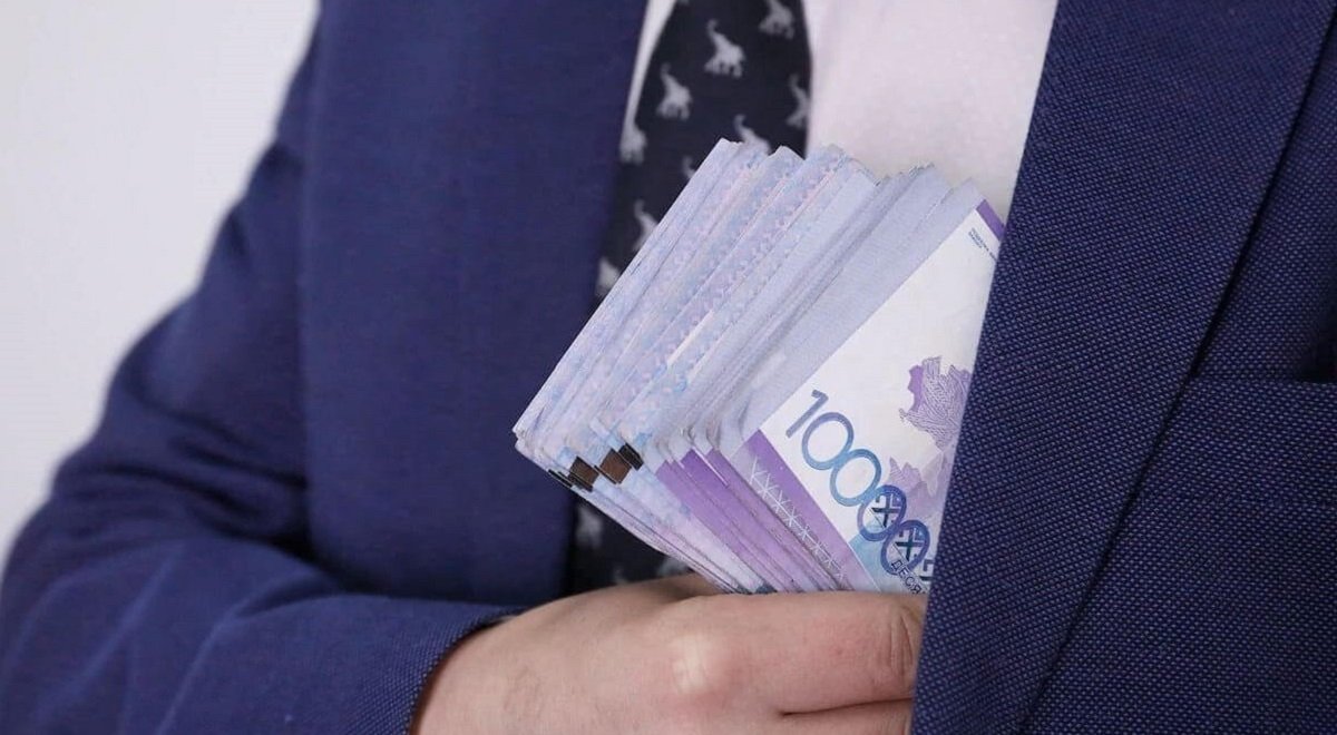 Рейтинг взяточников: в акиматах каких регионов процветает коррупция?