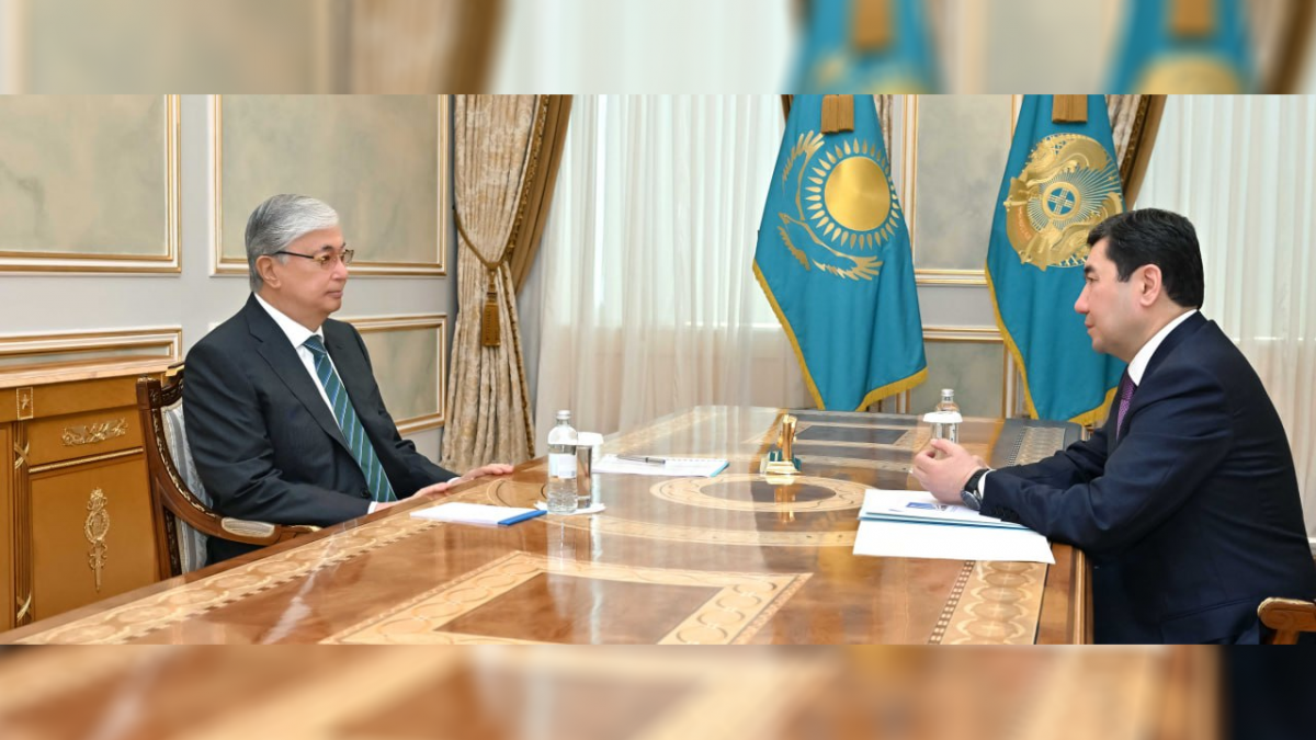 Токаев принял спикера мажилиса Ерлана Кошанова