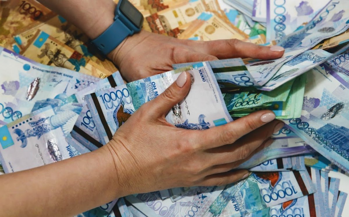 Хищения свыше 330 млн тенге выявлены в школах Алматы