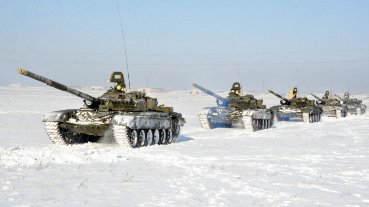Военная техника в трех областях: Минобороны обратилось к казахстанцам