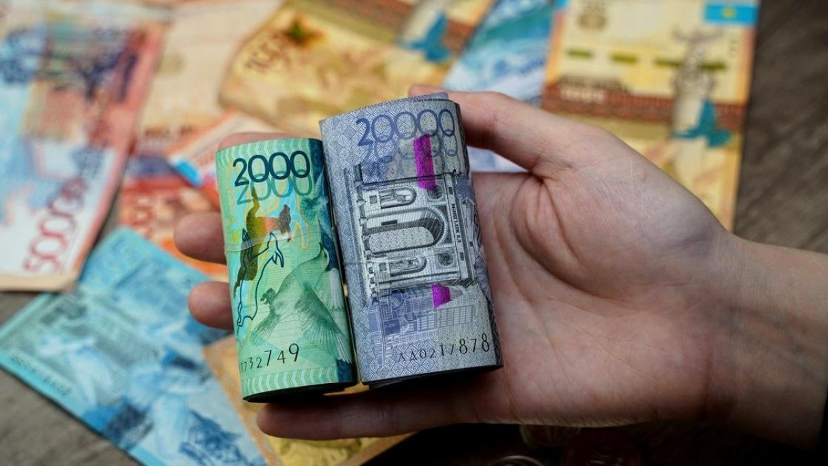 Сколько денег собрали казахстанцы для помощи пострадавшим от паводков