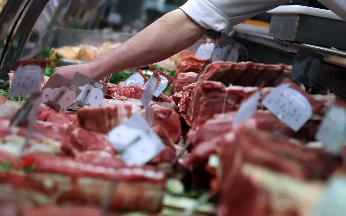 Мясо, зараженное сибирской язвой, продавали в Жамбылской области