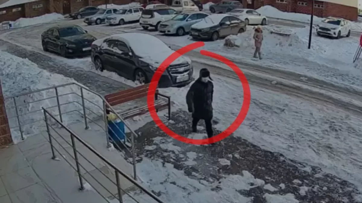 Ребенка изрезали ножом в Астане: санитаров обвинили в избиении подростка